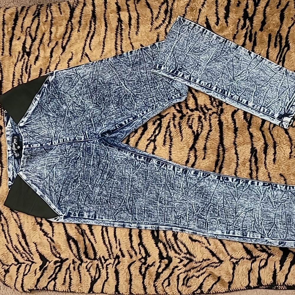 Boom Boom Acid Wash Skinny Jeans